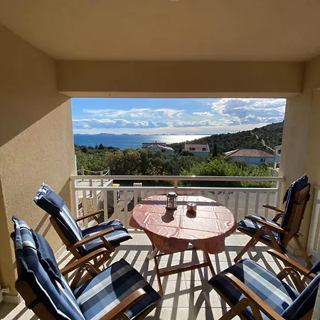 Tessitura Апартаменты